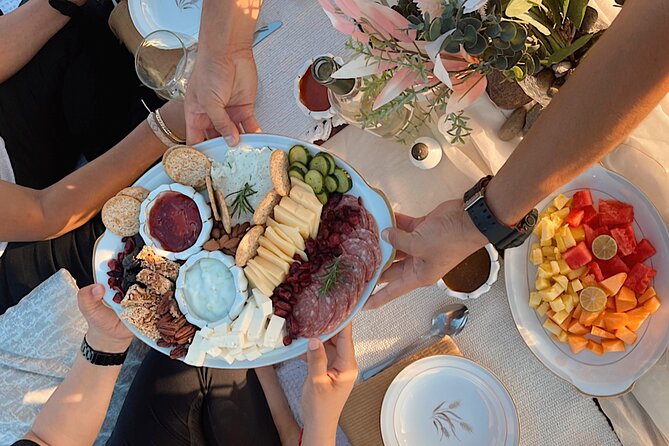 Romantic Picnic by the beach - Add-ons that change the mood