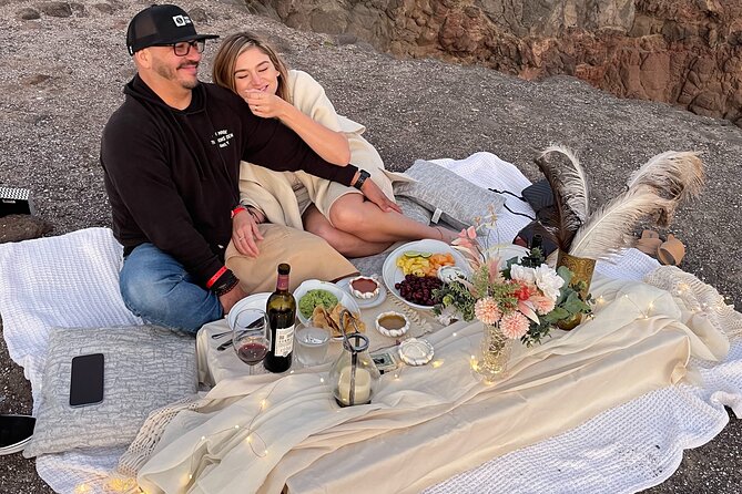 Romantic Picnic by the beach - What the strongest praise tells you