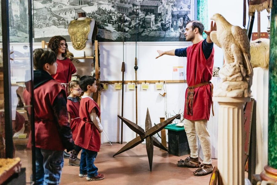 Rome: 2-Hour Gladiator School - Pairing the lesson with the Colosseum