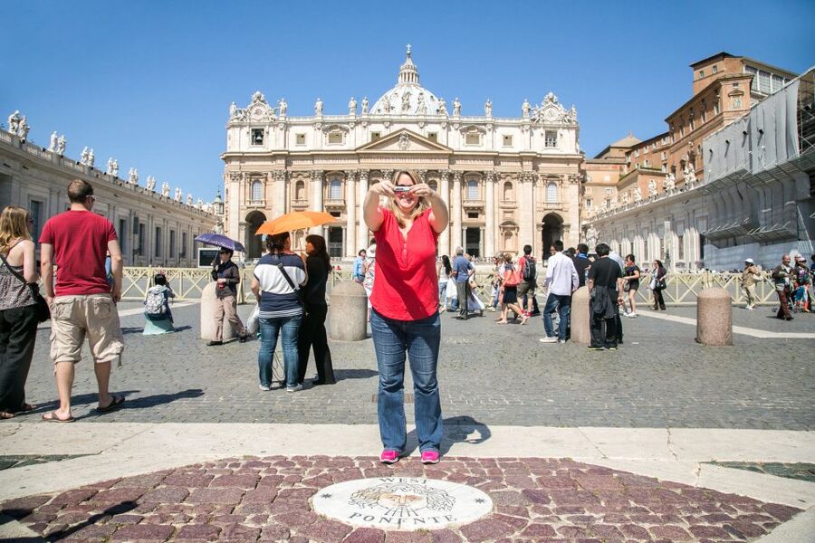Rome: Angels and Demons Guided Tour - Why the minivan transfer improves the experience