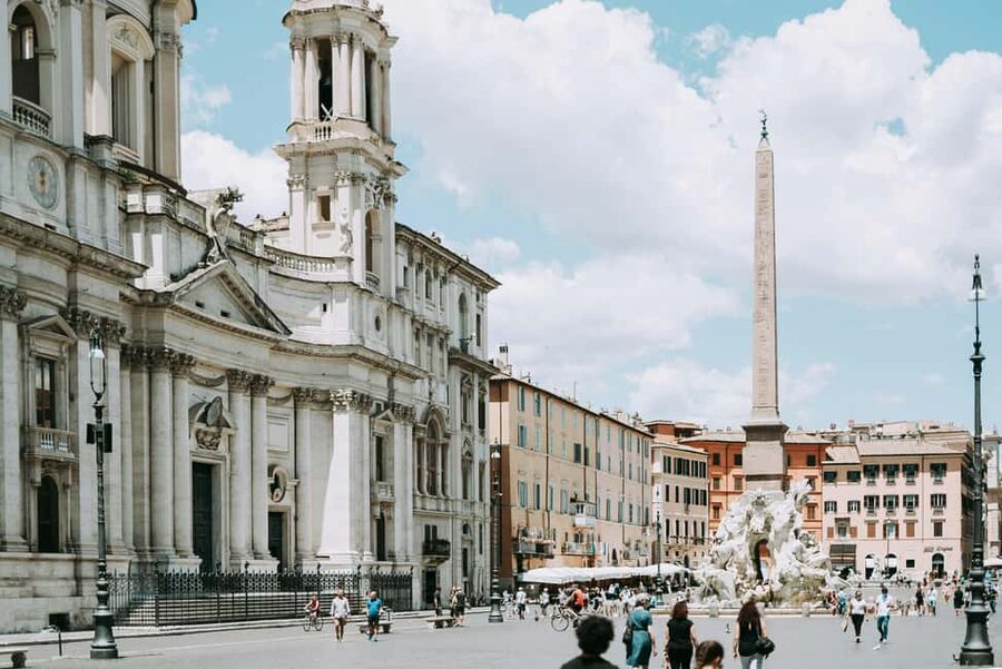 Rome: Angels and Demons Guided Walking Tour - Why the Angels and Demons theme works in Rome