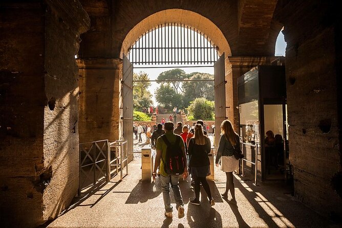 Rome: Gladiator’s Gate Arena Floor Guided Tour - The guide makes the difference