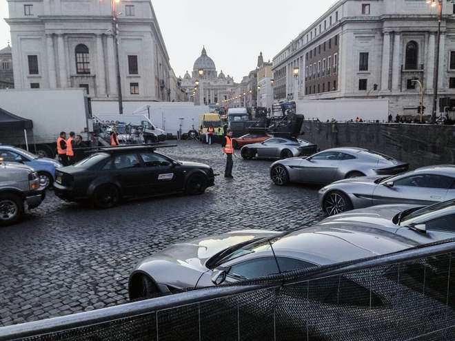 Rome: James Bond Spectre Tour by Minivan - Key points at a glance