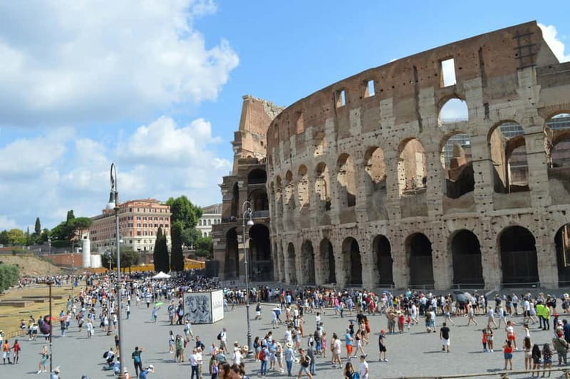 Rome: Special Colosseum Tour with access to Gladiator's Gate - Who will get the most from this tour