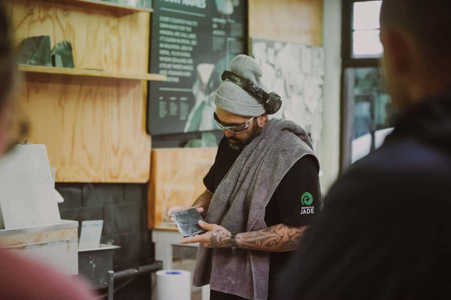 Rotorua: Jade Carving Experience at a Local Studio - Key points to know before you go