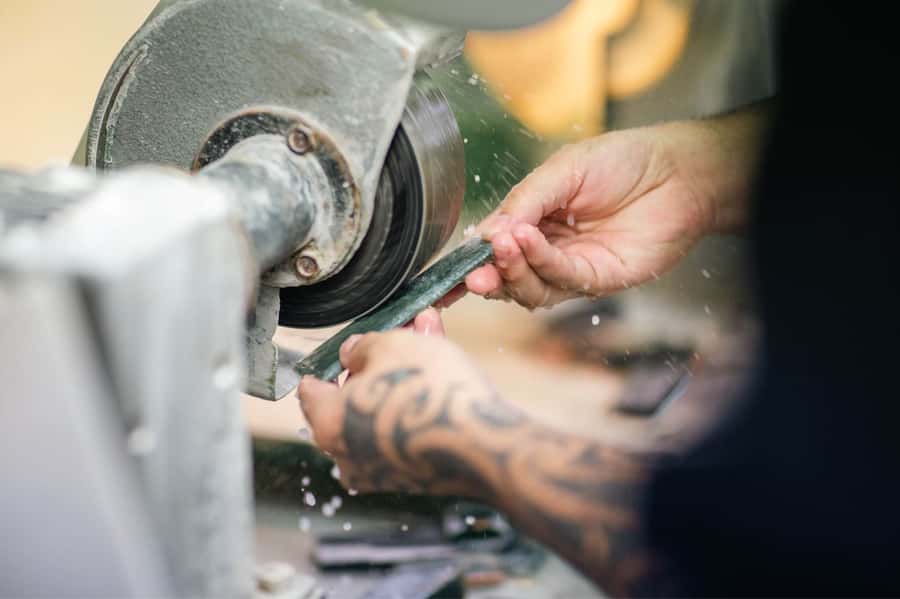 Rotorua: Jade Carving Experience at a Local Studio - A short studio visit with real cultural weight