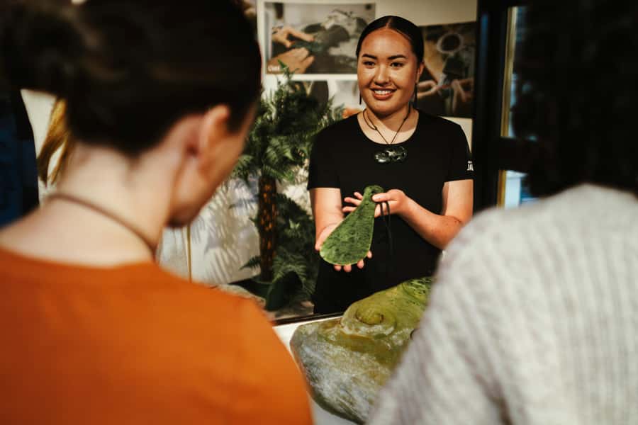 Rotorua: Jade Carving Experience at a Local Studio - Who will enjoy this most?