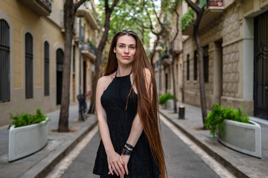 Sagrada Familia cinematic photoshoot - Should you book the Sagrada Familia cinematic photoshoot?