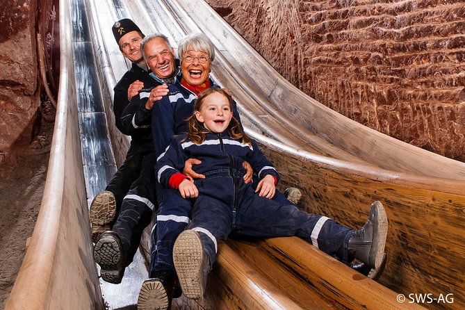 Salzburg Super Saver: Original Sound of Music and Salt Mines Day Trip - Schloss Leopoldskron from the outside