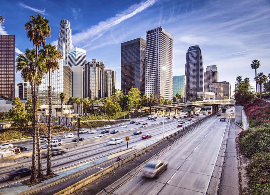 Santa Monica: Hollywood, Beverly Hills & Celebrity Home Tour - Celebrity homes in Beverly Hills and the Hollywood Hills