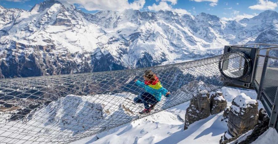 Schilthorn Day Trip and Bond World 007 from Geneva - Bond World 007 and On Her Majesty’s Secret Service