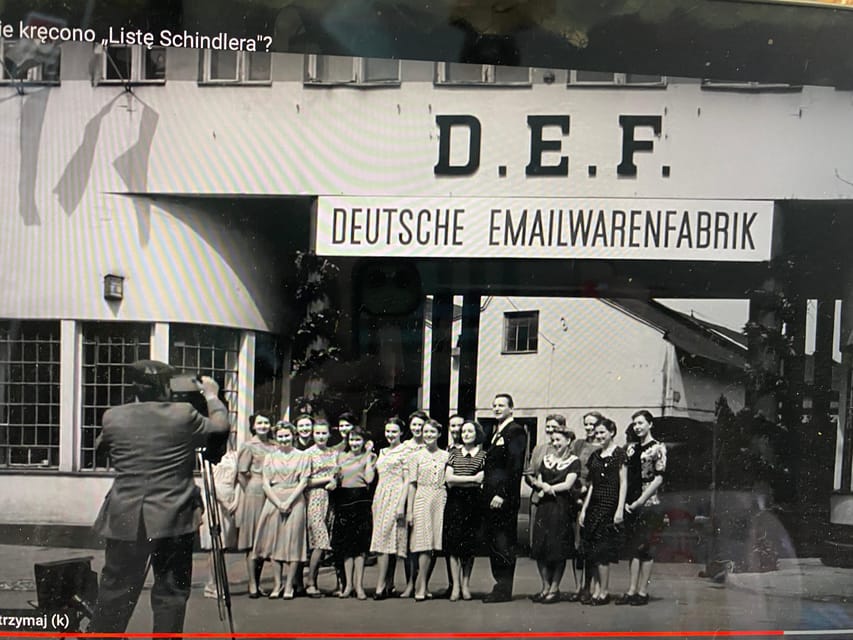Schindler's List Movie Tour: Historic Sites & Film Location - Key points to know before you book