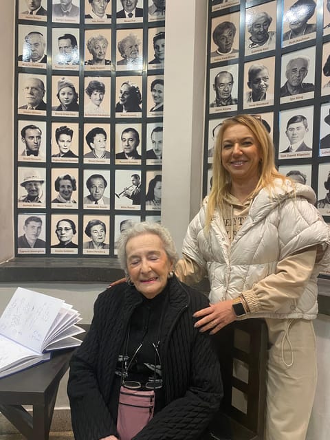 Schindler's List Movie Tour: Historic Sites & Film Location - How Alicja’s guiding style shapes the experience