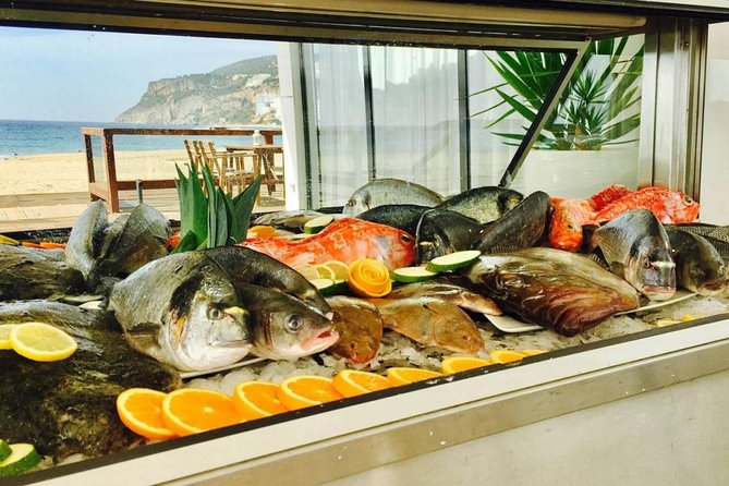 Setúbal Private Full Day Wine Tour with Tasting and Lunch at the Beach - Lunch beside the water in Sesimbra