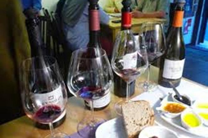 Setúbal Private Full Day Wine Tour with Tasting and Lunch at the Beach - The Moorish castle above Sesimbra
