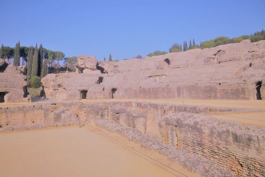 Seville: Game of Thrones and Roman Empire Italica Tour - What the guide adds for $21