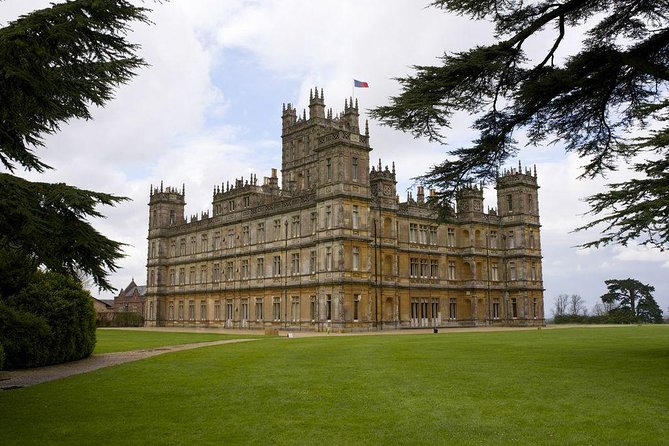 Shared Group Downton Abbey and Highclere Castle Tour from London - Setting out from Marble Arch at 7:30 a.m.