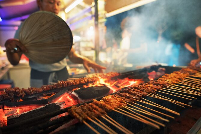 Singapore Gardens by the Bay & Jurassic World with Hotel Pick up - Satay by the Bay and the 40-minute food stop