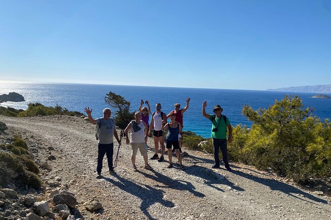 Small group hiking between the beach and Kritinia Castle - Starting in Kritinia village