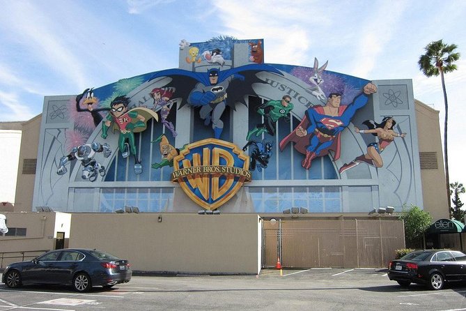 Small-Group Warner Bros and Hollywood Tour from Anaheim - Universal CityWalk is a practical break, not the main attraction