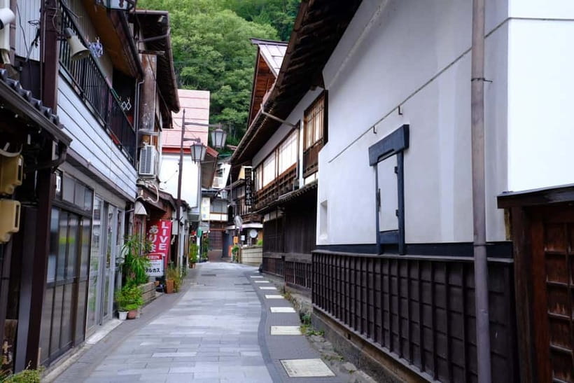 Snow Monkeys & Ghibli Onsen Town with Free Time to Explore - Lunch is flexible, and that is a real advantage