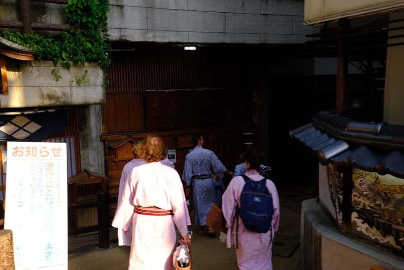 Snow Monkeys & Ghibli Onsen Town with Free Time to Explore - Reaching the monkeys at Jigokudani