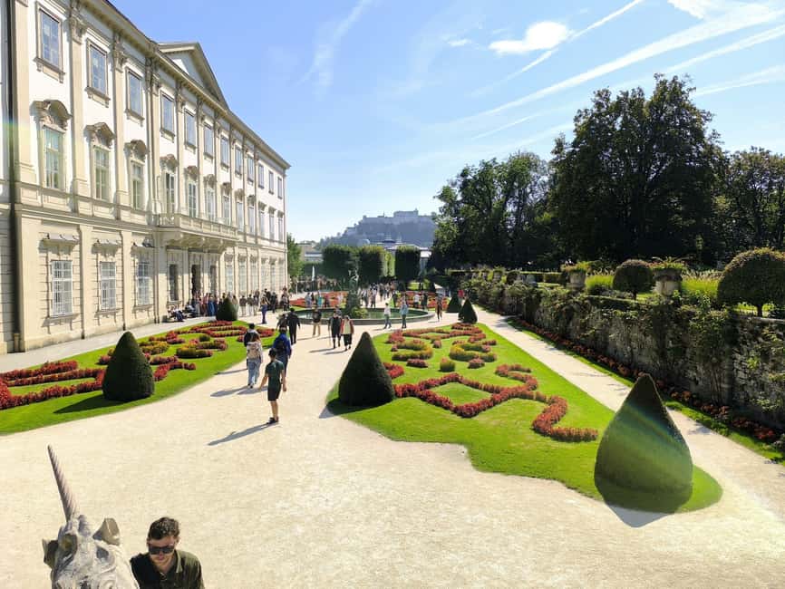 Sound of Music: Salzburg, Mirabell, Hallstatt & Alpine Views - Hallstatt in a tightly managed two hours