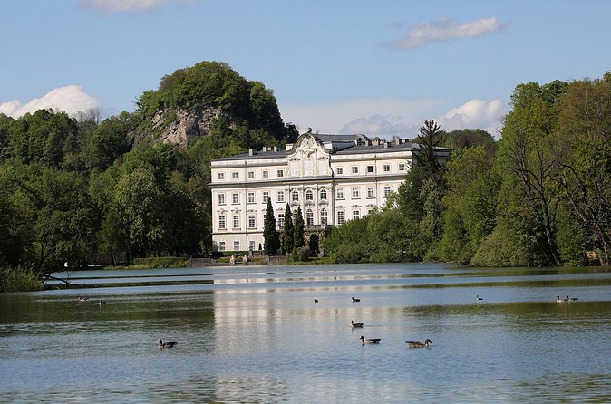 Sound of Music Tour with Edelweiss Cooking Class in Salzburg - The guides make or break the bus portion