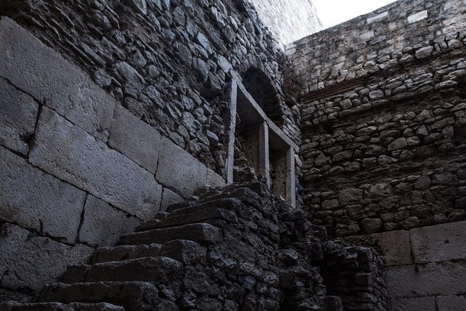 Split: Game of Thrones Small group Tour with Diocletian's Cellar - Who should book this experience?