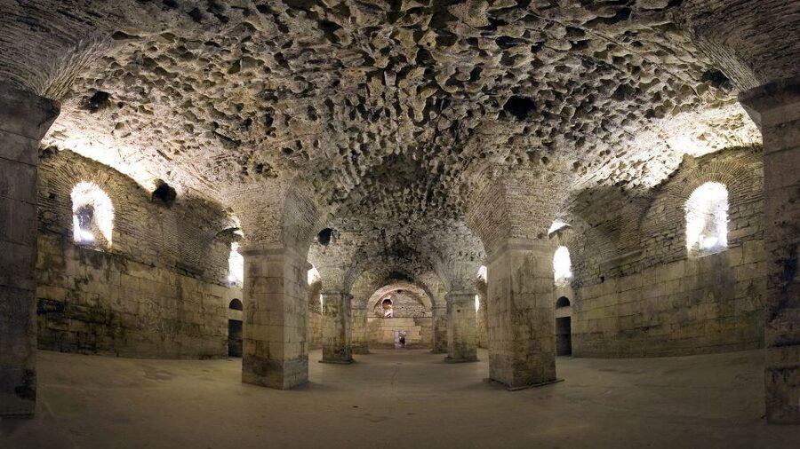 Split: Game of Thrones Tour with Diocletian's Palace Cellar - What the two-hour itinerary feels like