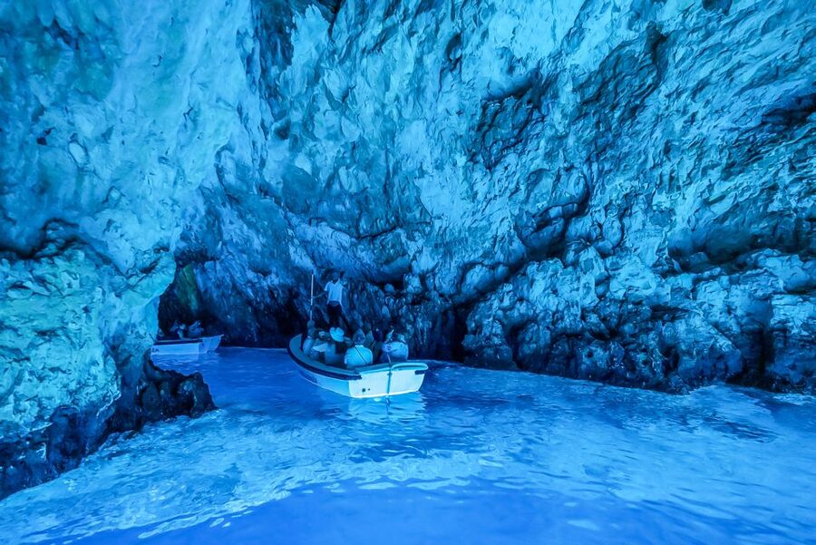 Split/Trogir: Blue Cave, Mamma Mia, Hvar and 5 Island Tour - A quick look at the Pakleni Islands
