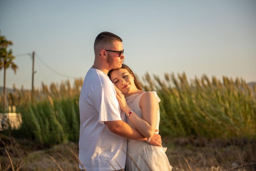 Sunset Photo shoot on the beach Kos island - Who should book this experience?