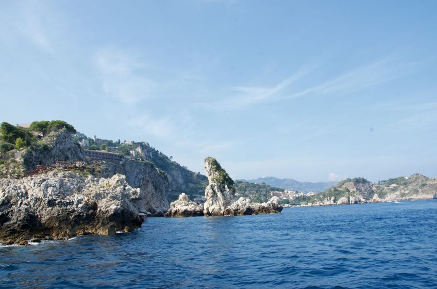 Taormina: White Lotus Tour - Dolphins, golden light, and the best departure time