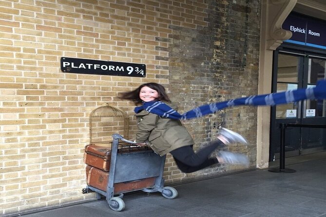 The Best Harry Potter Tour & The London Dungeons - Two hours at the London Dungeon