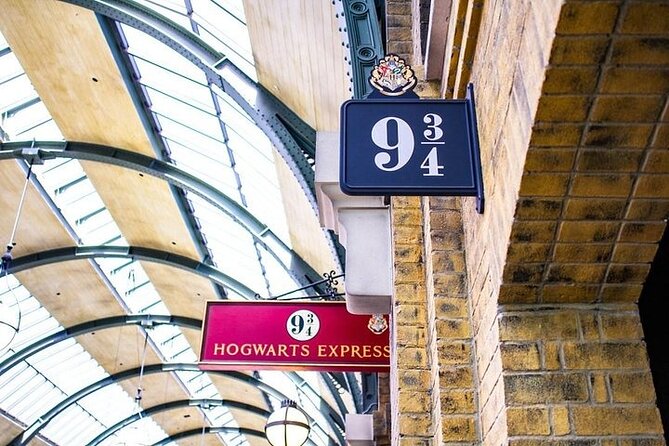 The Best Harry Potter Tour & Tower Bridge - The Palace Theatre and Leicester Square
