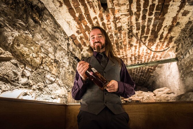 The Best Harry Potter Tour & Whisky Experience - Waverley Station and the train journey