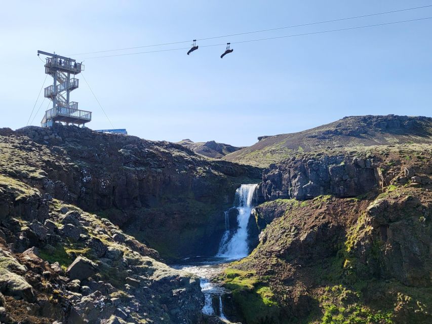 The Falcon : Superman ride with Mega Zipline Iceland - The 500-metre walk through the Black Canyon