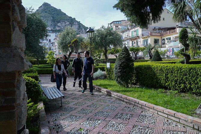 The Godfather movie tour from Catania - The seven-hour schedule and the driving