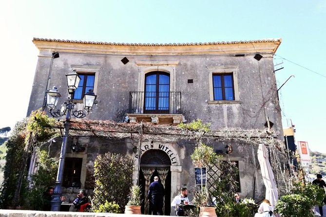 The Godfather movie tour from Catania - Guides can shape the day