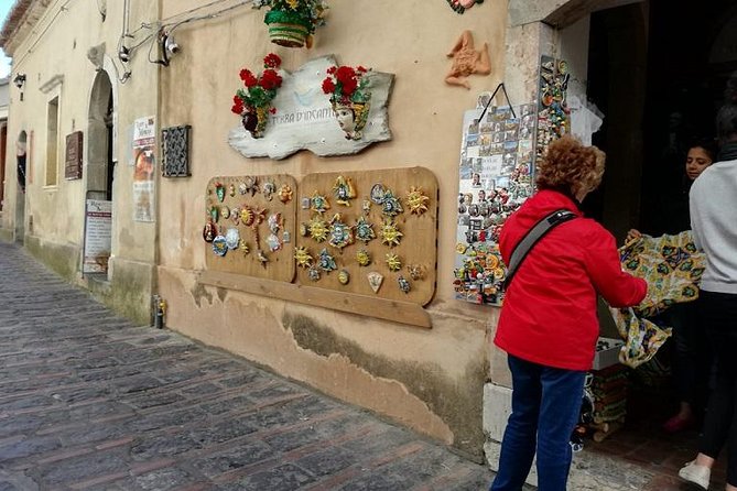 'The Godfather' Movie Tour from Taormina - Why these Sicilian villages became The Godfather’s Corleone