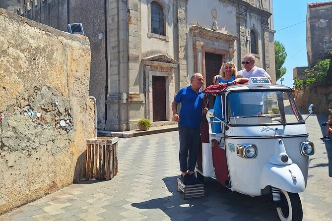The Godfather Tour, Savoca, Forza D’ Agro’ and Sicilian Lunch - Savoca and the Ape Calessino ride