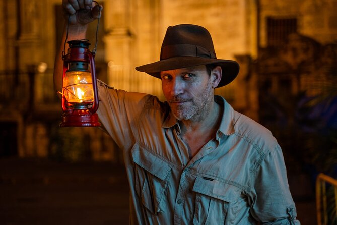 The Holy Grail with Indiana Jones - Palacio de Dos Aguas and the city’s darker legends