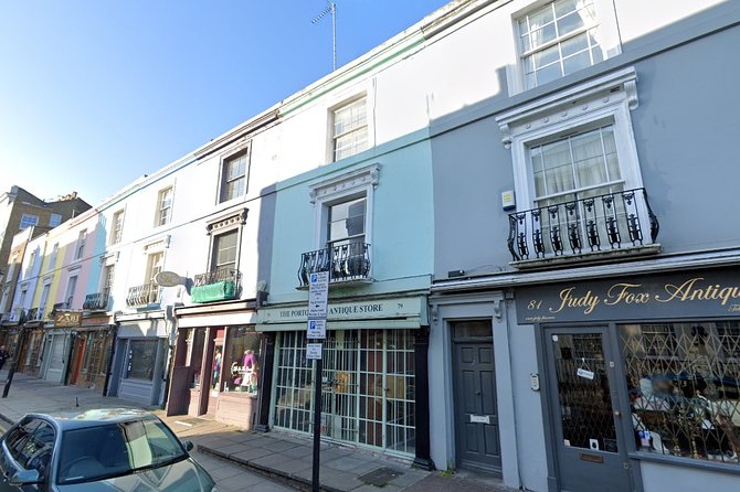 The Notting Hill, Bridget Jones, Love Actually & Four Weddings Tour of London - St. Bartholomew the Great and Four Weddings
