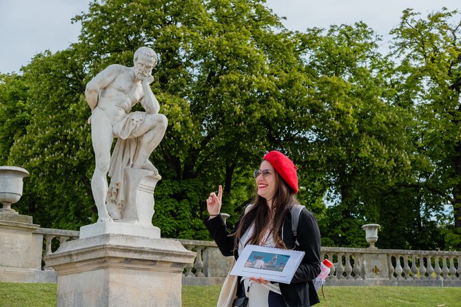 The Official Emily in Paris Locations Walking Tour - The photo and gift package