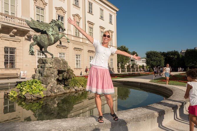 The Original Sound of Music Tour in Salzburg - Hellbrunn Palace and the glass gazebo