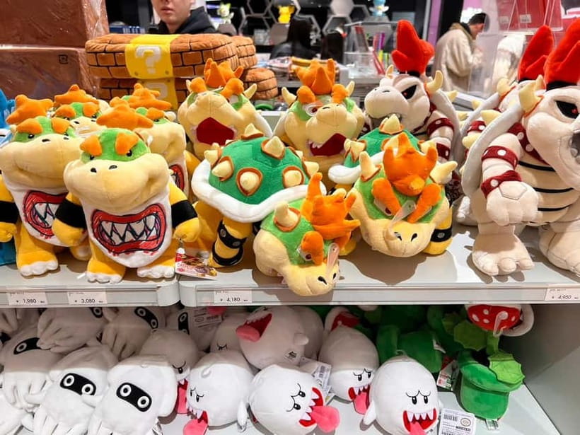 Tokyo: Anime, Manga and capsule toy Tour in Shibuya - Who should book this Shibuya experience?