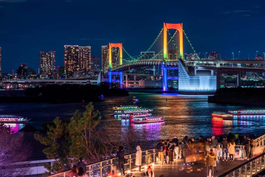 Tokyo: Go Daikoku PA Fast & Furious 3 Sports Car Meetup - Rainbow Bridge and Tokyo after dark