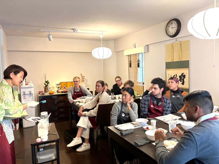 Tokyo: Mochi-Making Class in a Private Studio - Meeting the instructor and hearing the story behind mochi