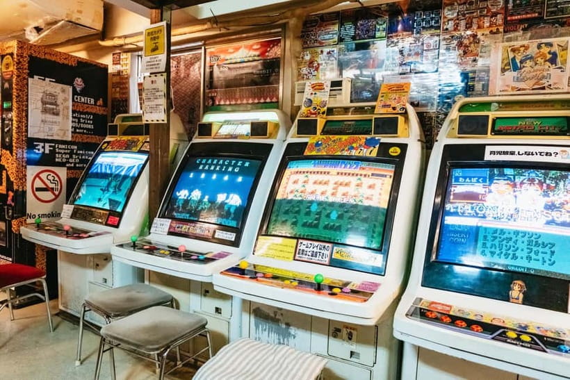 Tokyo : Nostalgia Anime,Retro Game walking tour in Akihabara - Who should book this experience