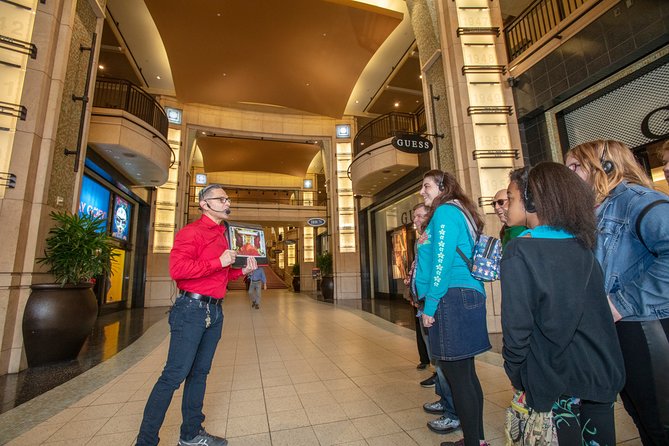 Total Hollywood Experience with Walk of Fame and Celebrity Homes Tour - Movie palaces add real Hollywood history